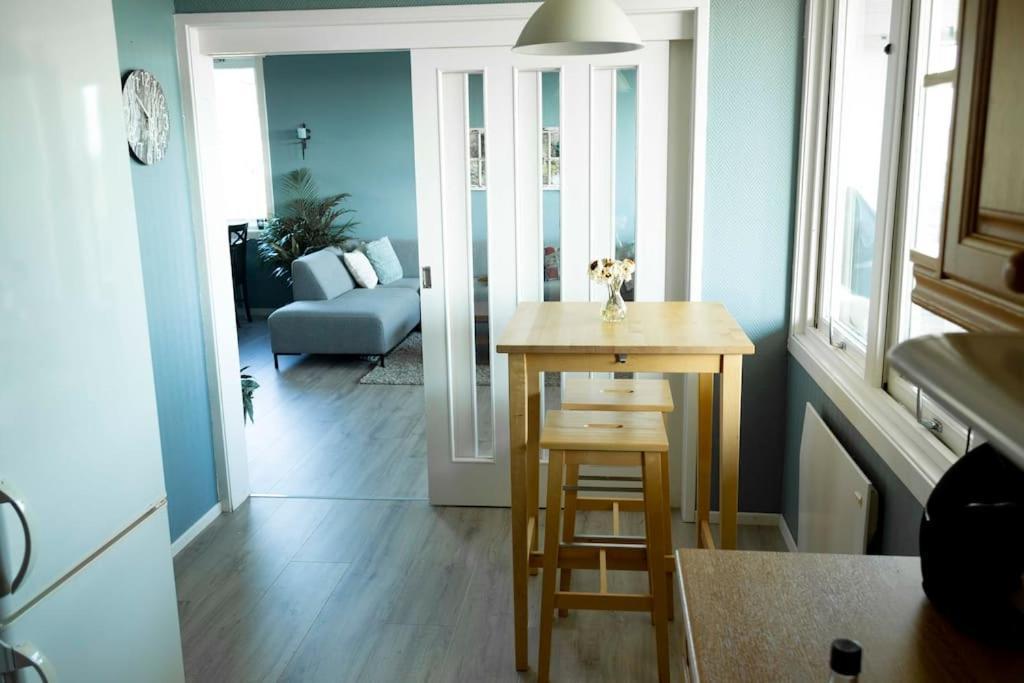 5 Minutes To Downtown Arendal-Free Parking Exterior foto